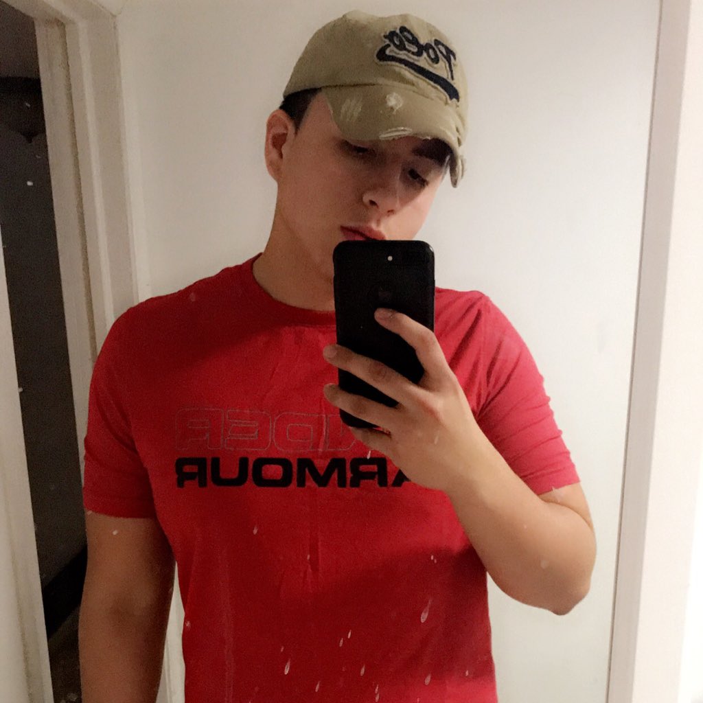 KevinCarnero_'s tweet photo. #NewProfilePic https://t.co/o9vTHtBXLp