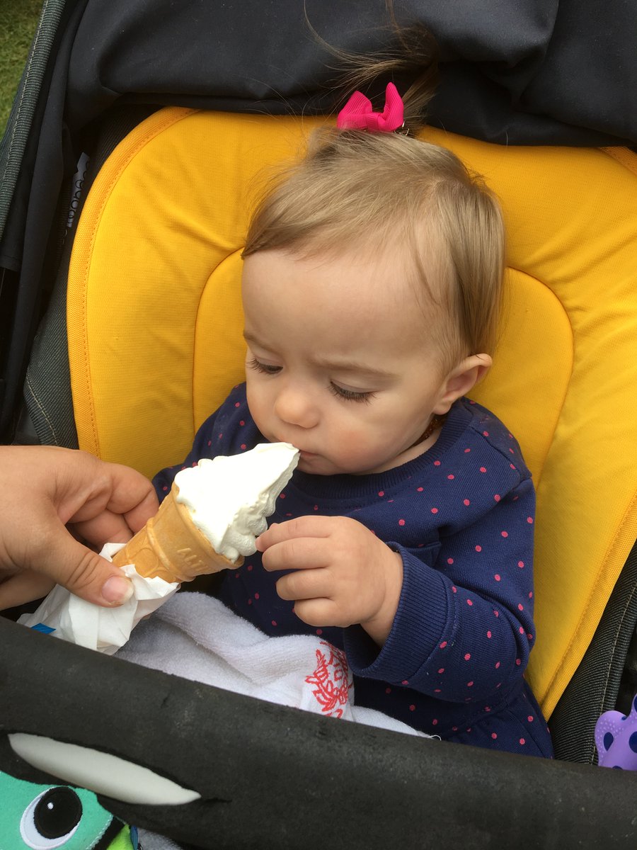 BarCocoEvents's tweet image. Never too little for ice cream! 🍦 #icecream #icecreamvan #softserve