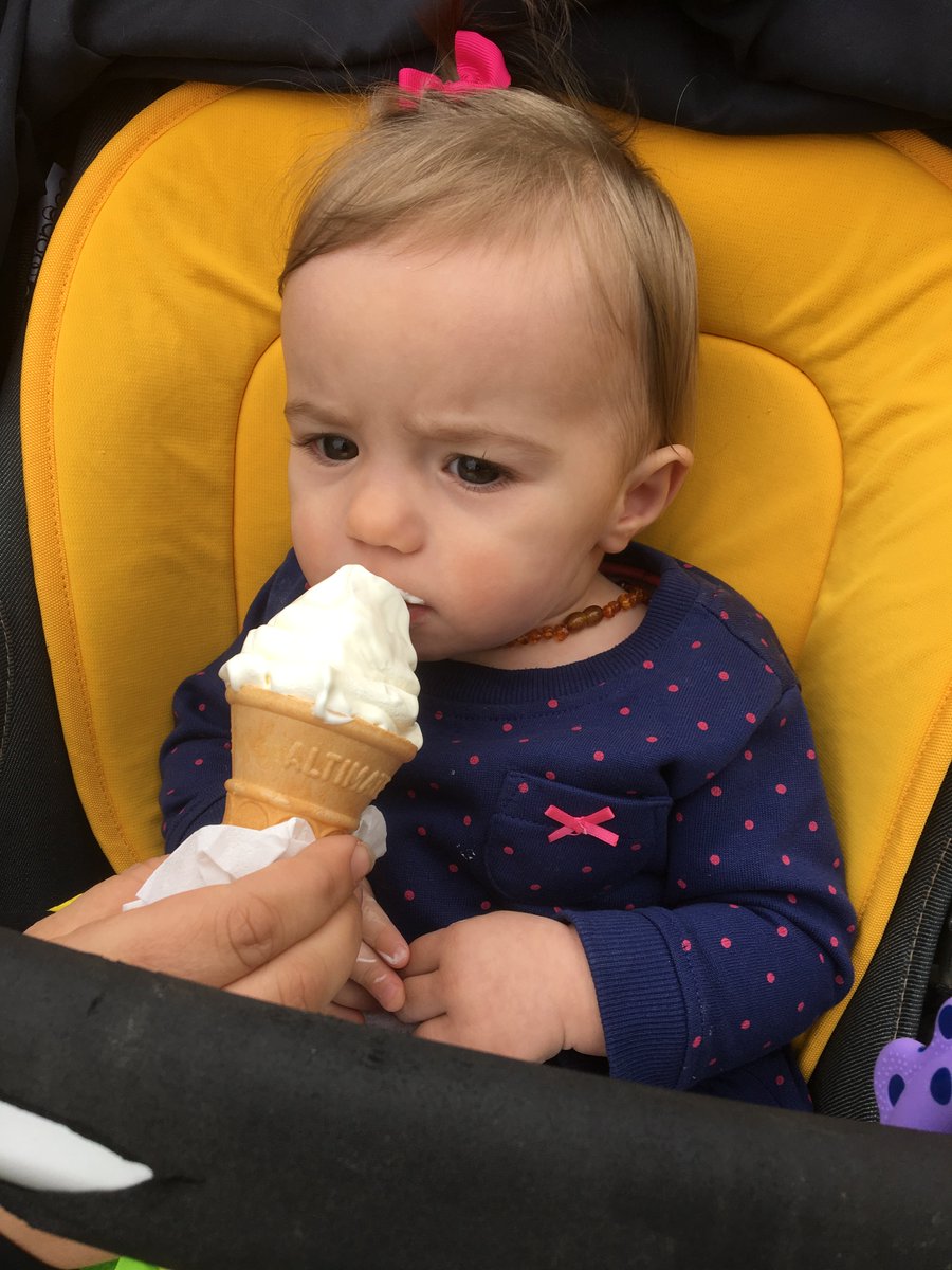BarCocoEvents's tweet image. Never too little for ice cream! 🍦 #icecream #icecreamvan #softserve