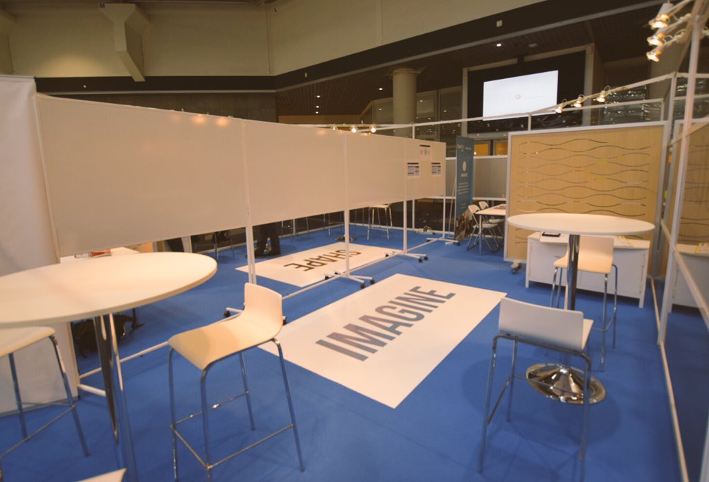 ArnaudLeRoux's tweet photo. Pret(e)s à vous recevoir sur nos deux espaces du #Roomn2018 dans 5 minutes ! On vous attend pour vous parler de nos solutions #ByOpen et vous faire vivre des expériences digitales hors du commun dans notre @Fastlab_byOpen ! À tout de suite ! 🤜🤛
Poke @Open_ESN @ROOMn_mobilite https://t.co/986wYFZcyF