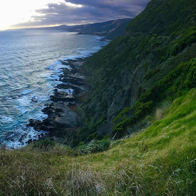 On the Great Ocean Road, Australia reveals its beauty ~ #australia #greatoceanroad #nature #purebeauty #coastalbeauty #ocean #sea #hills #naturelovers #travel #travelgram #travelbug #like4like #like4follow #instanature #likeforlike #splendor ift.tt/2H8YoOg