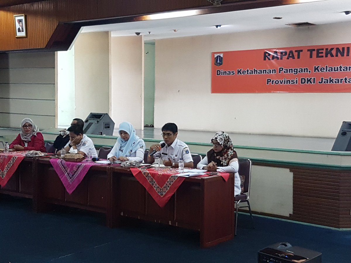dkpkpjakarta's tweet photo. Pelaksanaan Rapat Teknis Dinas Ketahanan Pangan, Kelautan dan Pertanian Provinsi DKI Jakarta #dkpkp #ratek #perencanaan https://t.co/vd8XNoPJeH