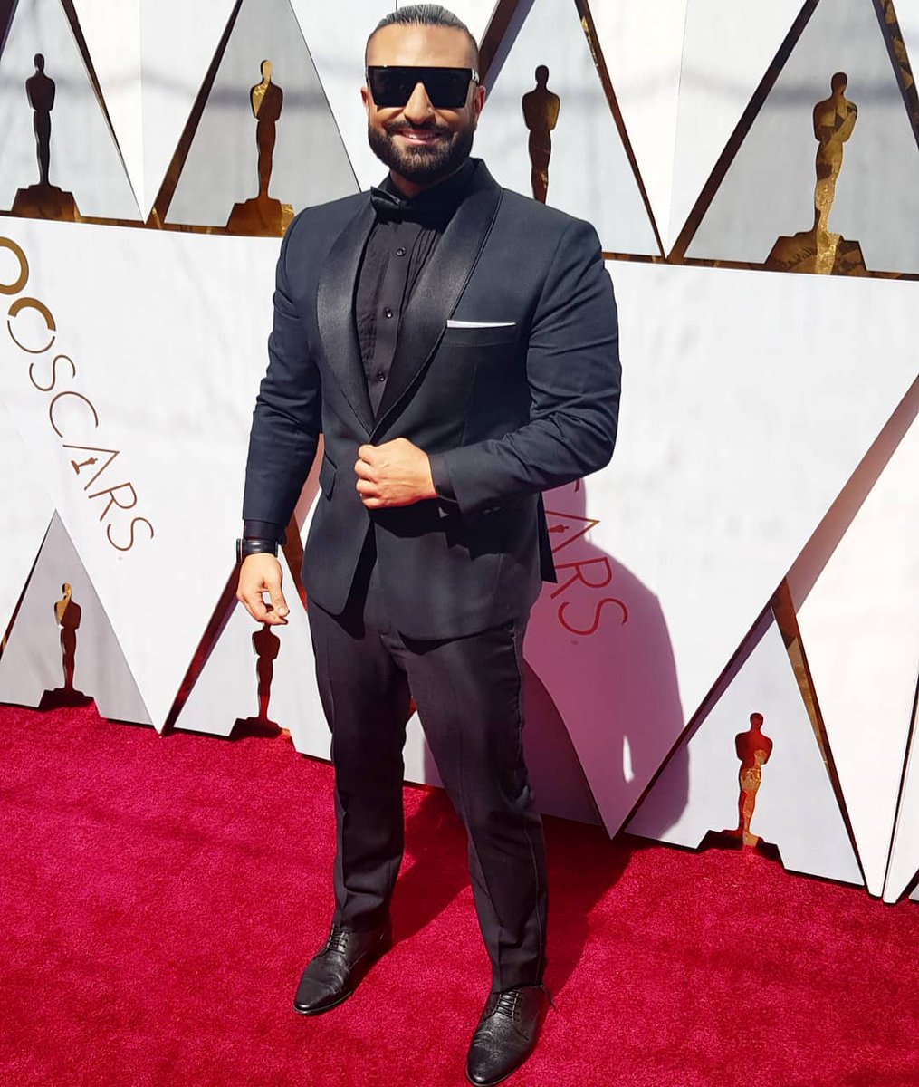 krisfade's tweet photo. The #OSCARS red carpet 2018. To represent the #MiddleEast was one of my proudest moments. Shout out to the entire @osn team for their exclusive coverage. Thanks for all the messages of support. Wearing #TheCustomShop #LivetheOscars https://t.co/dW6uNiZMU1