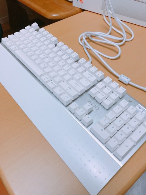 226LED's tweet image. ブログを更新しました。 『【iMac所有者必見！？】新しく購入したキーボードAZIO使用感レビュー』
ameblo.jp/kirin226/entry…
#使用レビュー
#キーボード
#アメブロ