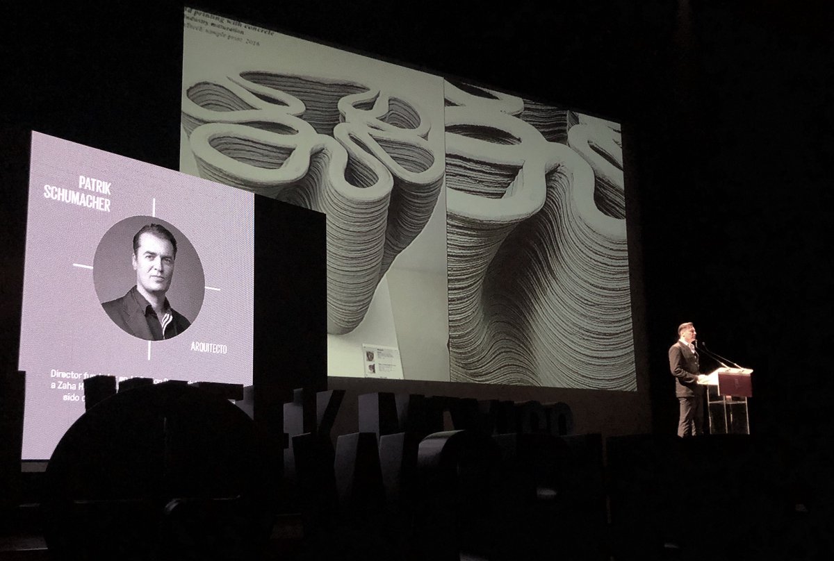 worlddesignorg's tweet photo. Patrik Schumacher presented a new vision of high-density urban clusters. Building in a way that the articulation of movement remains legible. #WDC2018 #WDCCDMX2018 #FOROWDC World Design Organization Patrik Schumacher https://t.co/JmanfSCaIy