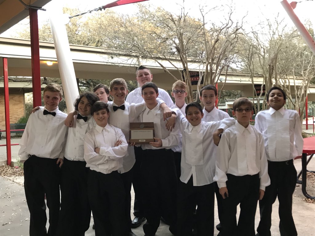 Lynn Cruz (@mvhawkchoir) on Twitter photo 