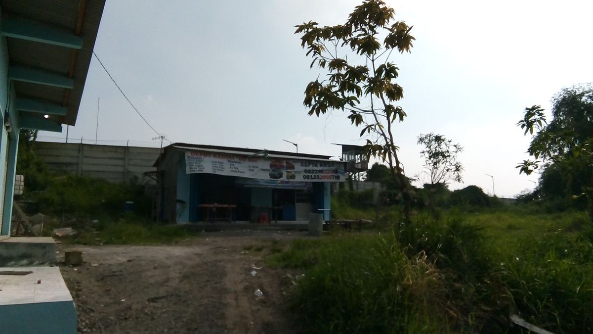 aangred1's tweet photo. Kegiatan Padat Karya Tunai (PKT) Pipanisasi air Bersih
#DesaManyarejo #KecManyar #KabGresik  anggaran140 juta, tenaga 21 orang, lama pekerjaan 30 hari total upah 77,9 jt #ManfaatDanaDesa 
@jokowi @EkoSandjojo @AhmadErani @anwsanusi @arwani_p3md @fachrilabalado @DewantoAndry https://t.co/FiZ77imu3L