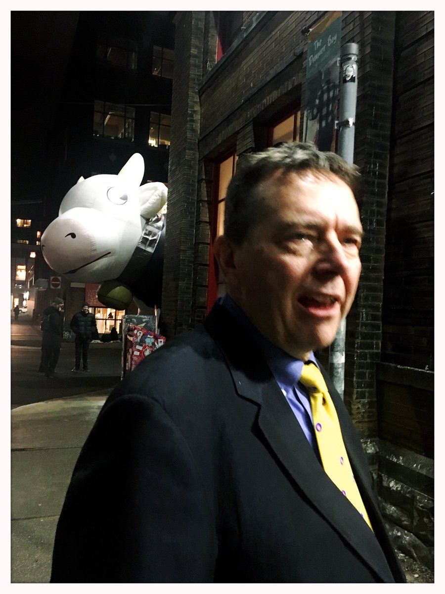 andymckim's tweet photo. The #DrawerBoyTO opening was packed tonight but some tried to sneak in @beyondwallsTPM @healeytypes @AndrewMoodie @craiglauzon @graham1309 @nininsky #cows https://t.co/w2mgMBGrQ6