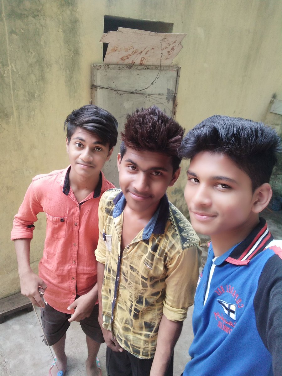 MMosadique's tweet photo. @oppomobileindia Prize de na jab nikla toh https://t.co/frwKbi52fg