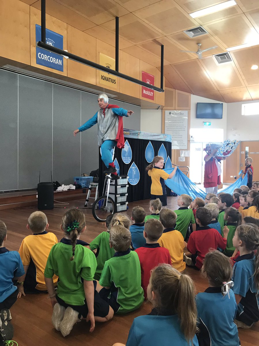 Year1LillyPilly's tweet photo. We really enjoyed the water safety show today! https://t.co/kCtR6snKz2