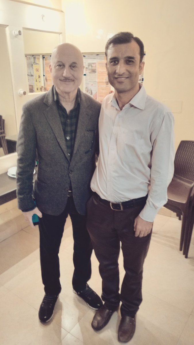 sunilJbhat's tweet photo. Wishing #Bollywood legend, one of India's most finest actors & my dear friend @AnupamPKher a very #HappyBirthday ☺ May Lord Shiva bless you with good health & long life! Have a super year ahead Sir! #VoharvodhPoshte #Orzuv 🙏 https://t.co/9EKwZP1Z88