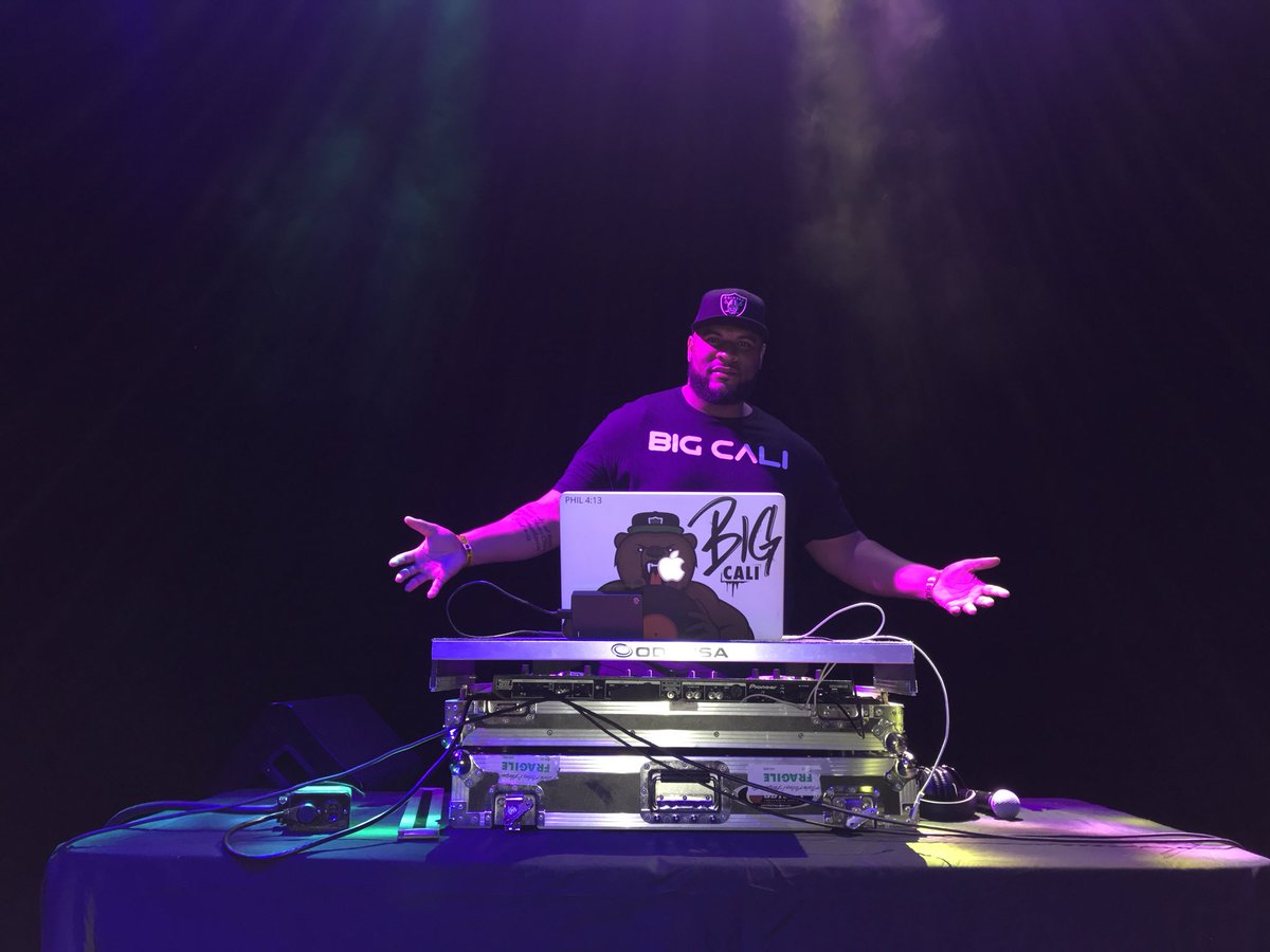 DjBigCali's tweet photo. Thank you #HouseOfBlues #MandalayBay for having us #BigBodyRadio #BBRDJS #BigBodyCisco #DjBigCali https://t.co/pXlnCFwqpi