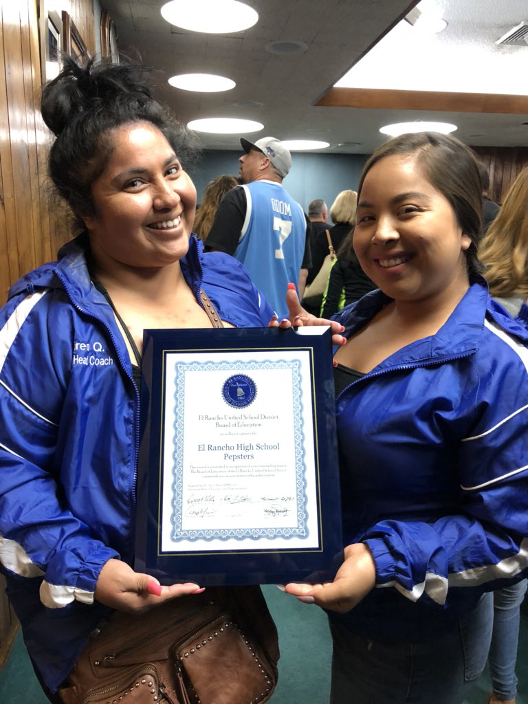 MsKim_ERHS's tweet photo. Congratulations on a great season, @ERpepsters! And the biggest thanks to Head Coach Lauren &amp; JV Coach Ashley for their endless hard work, dedication, &amp; sacrifice! 💙#BluePride @ElRanchoHS https://t.co/BPL9F3i9sj