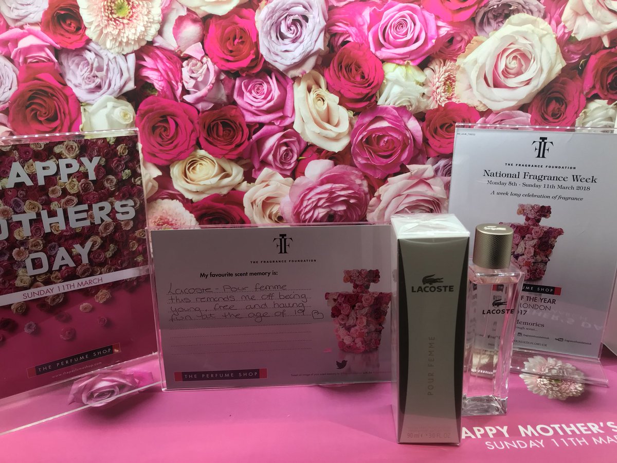 kayleighjwhite's tweet photo. Come in store today and share your favourite fragrance memory as we celebrate #NationalFragranceWeek in @NuneatonTps @RopewalkShoppin #ScentMemories #bestregion #teammurphy  #NFWflatlay https://t.co/rWUhJWwn0f