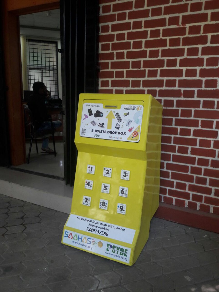 bresponsibleone's tweet photo. E-Waste Warriors, Find your nearest e-waste bins and dump responsibly! 
#bEResponsible #ewastebins #ENSYDE #Saahas https://t.co/9fqaU5CpIe