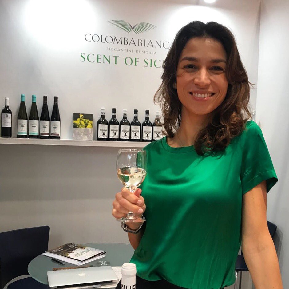 risaleomar's tweet photo. #cheers 🥂 Tokyo #winelover @ColombaBiancBio #tokyo https://t.co/fO1Et6RGGJ