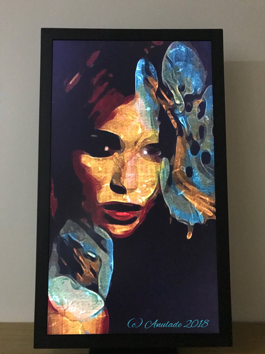 AnuladeOfficial's tweet image. #Anulade #ArtonGlass #Artist #BespokeArt #ArtLovers #Art #Painting #EO2