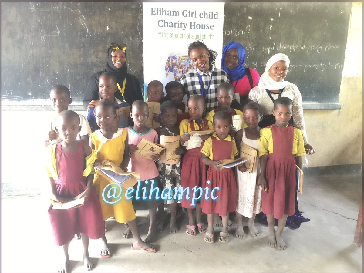 ElihamGirl's tweet photo. The ED of Eliham- Fatuma Abdu (in black at the back) with staff and children of Kahendero Primary school in Kasese. Pupils were given scholastic materials . #WomenHistoryMonth18 #girleducation #ENDChildMarriage @USAmbUganda @tahak2077 @norbertmao @FatumaAbdu https://t.co/8X9FvNNM0x