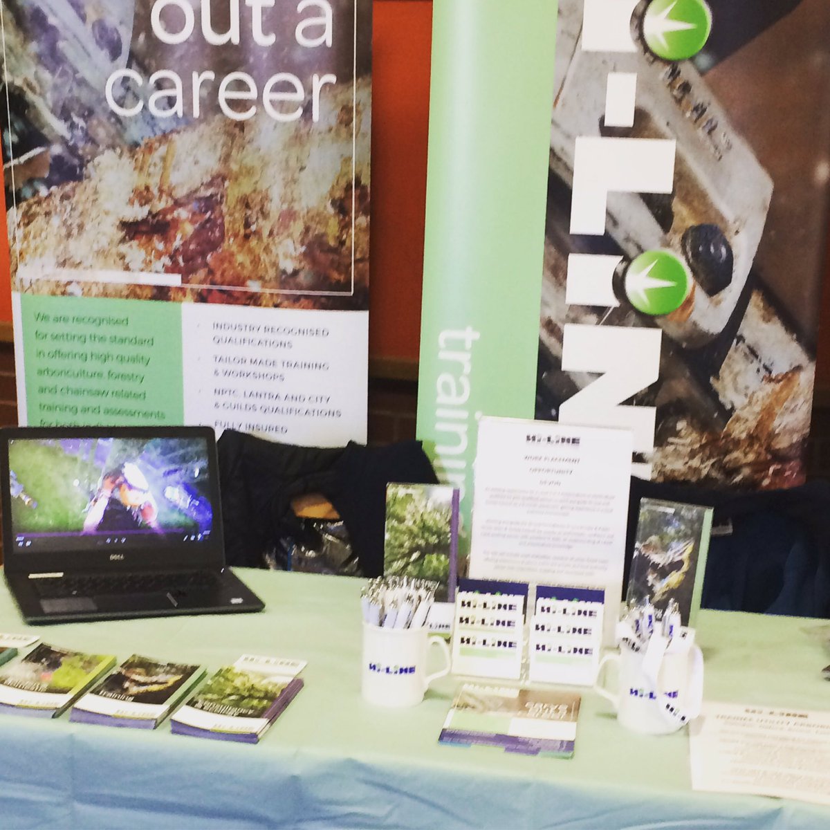 HiLineTraining's tweet photo. At Moulton College careers day chatting about arb careers and training @hilinesw @MoultonCollege #arborist #arbtraining #futurearborist https://t.co/1aPwc6LqYp