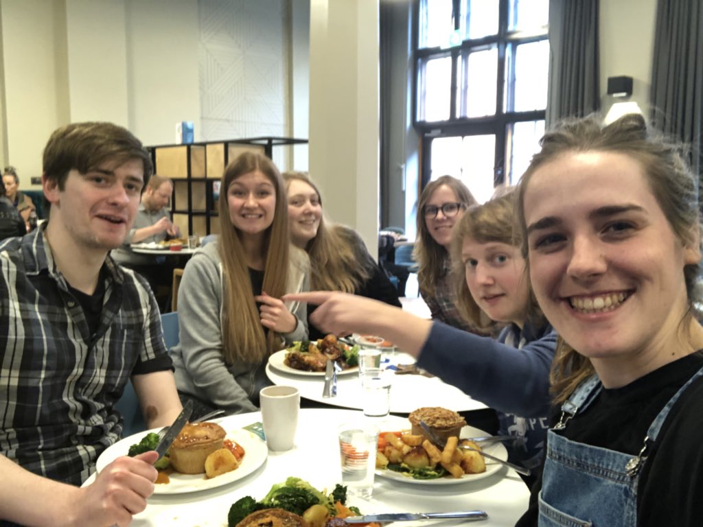 Halstead_F's tweet image. A now very sleepy, but overwhelmingly satisfied, crowd #FloGotHerPie