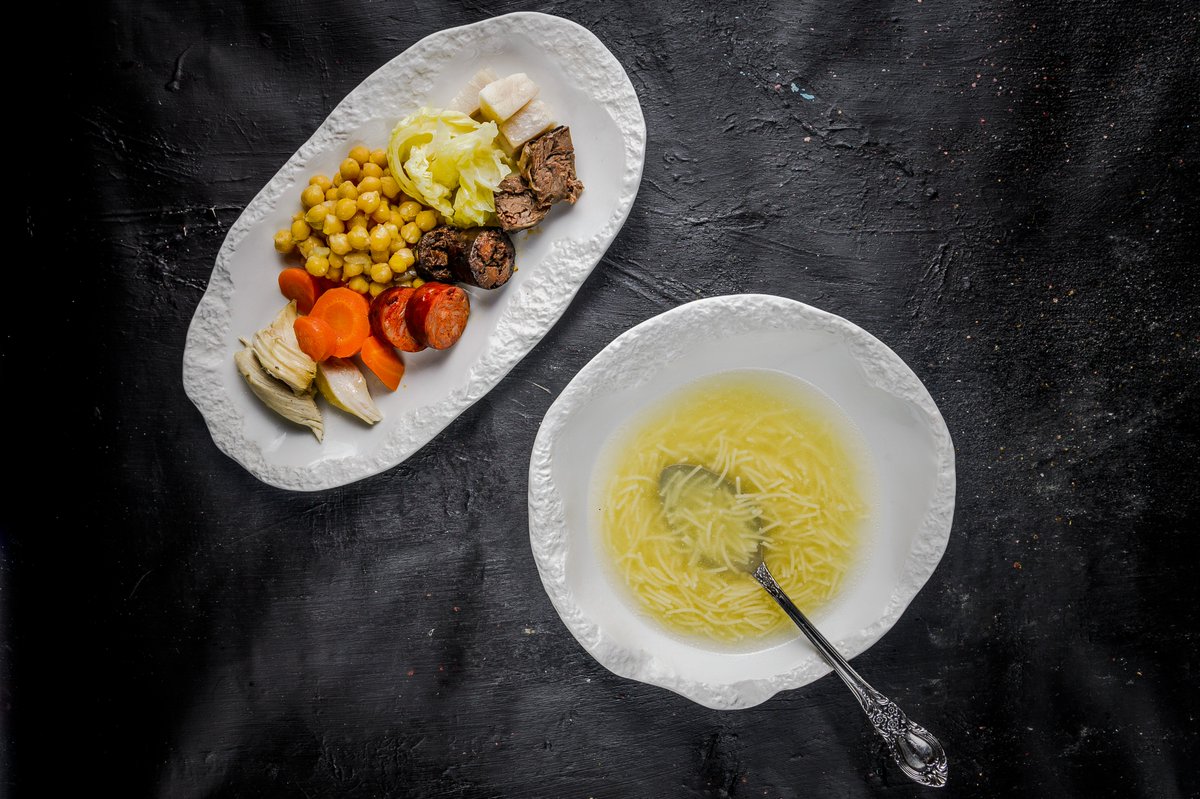 Hoy ha salido el ☀️!!! Nuestro planazo 🗒✔️ Cocido madrileño con vistas a la Puerta de Alcala ♥️#menumediodia #gastronomia #ramsesmadrid #puertadealcala #food #terrace