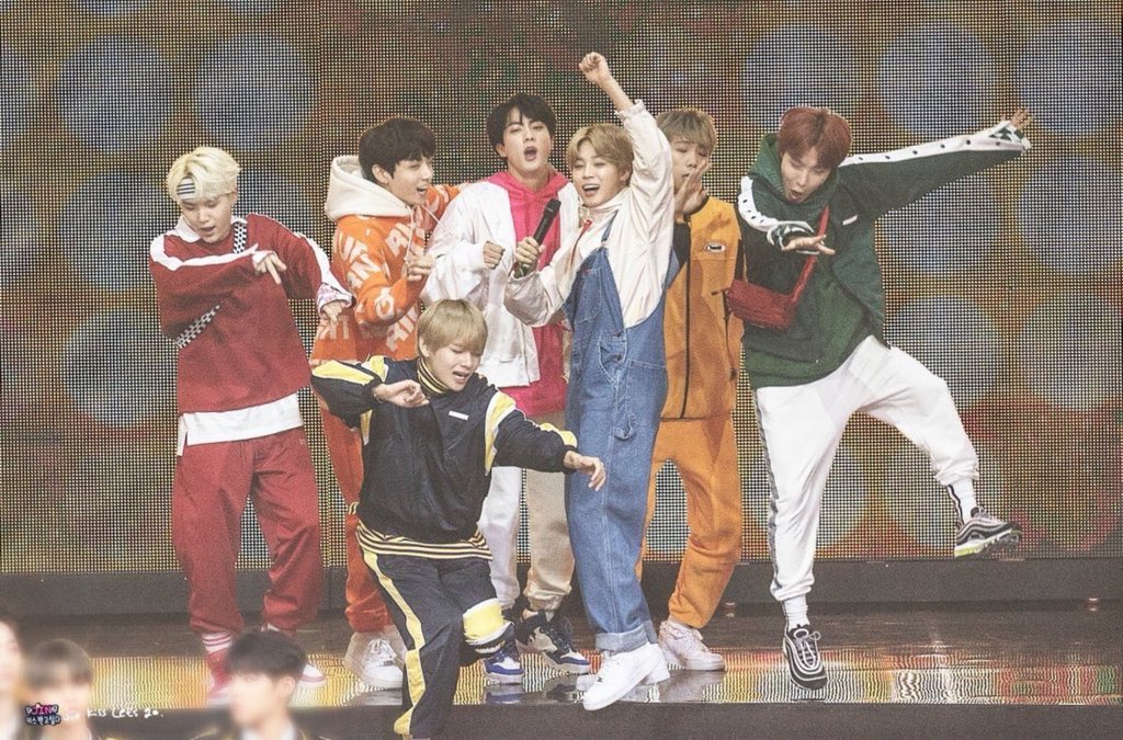 QmtRp3's tweet image. 🌈グクよりのオルペン💓

army歴浅いので、先輩army色々教えてください🙏
いいね RTしてくれたらフォローします! 

#armyと猛烈に絡みたいのでこれを見た人RTお願いします
#ARMYさんと絡みたい
 #RTしたARMYさん全員フォロー