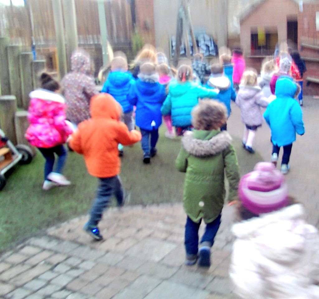 Today as part of the @NDNAtalk #HealthyBodyHappyMe our Pre School children took part in The Daily Mile. We had lots of fun in our outdoor area today!