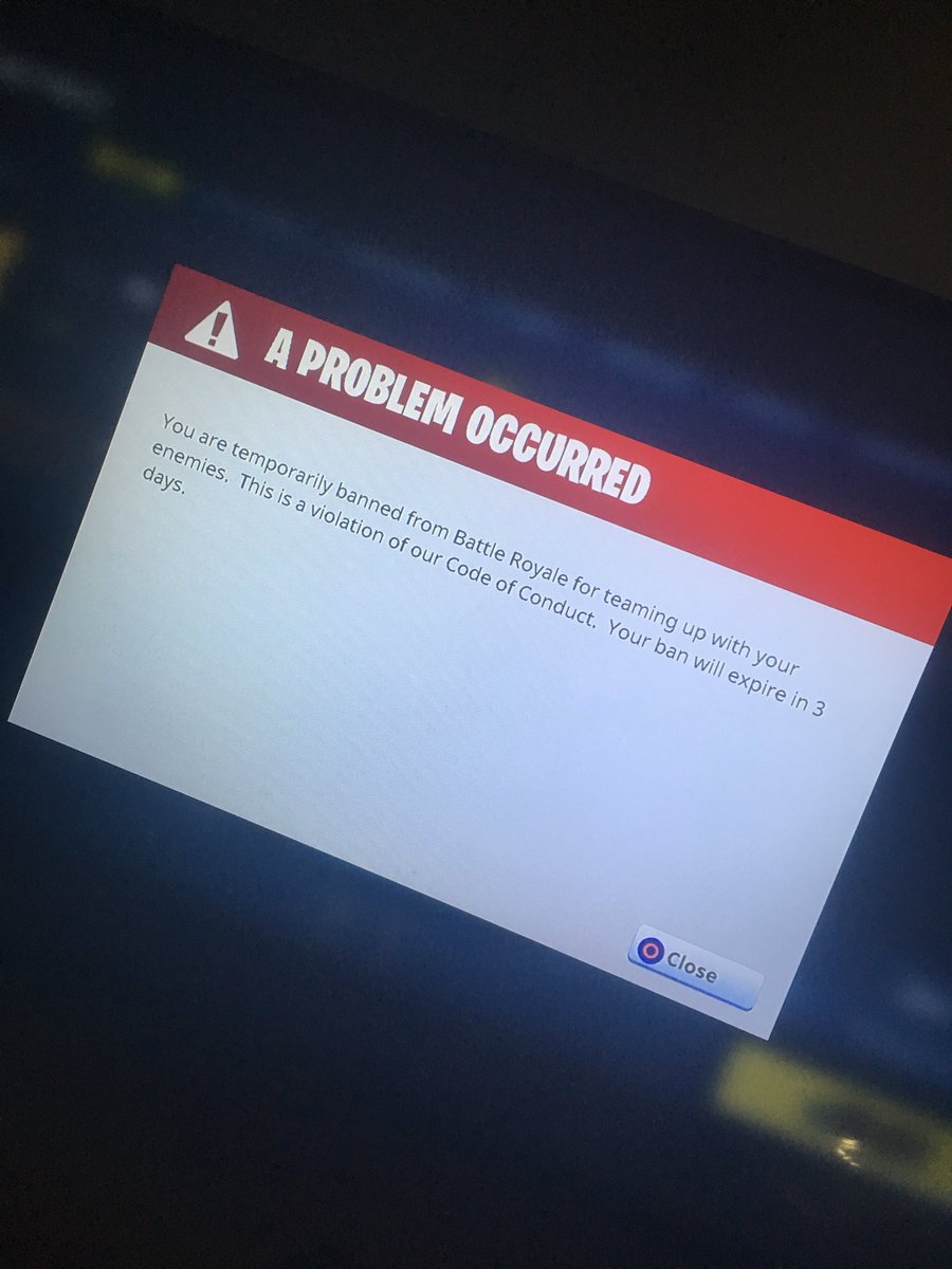 amcgrath2003's tweet photo. @FortniteGame I️ did not team in fortnite could u plz remove this ban https://t.co/fswrlxaPa6