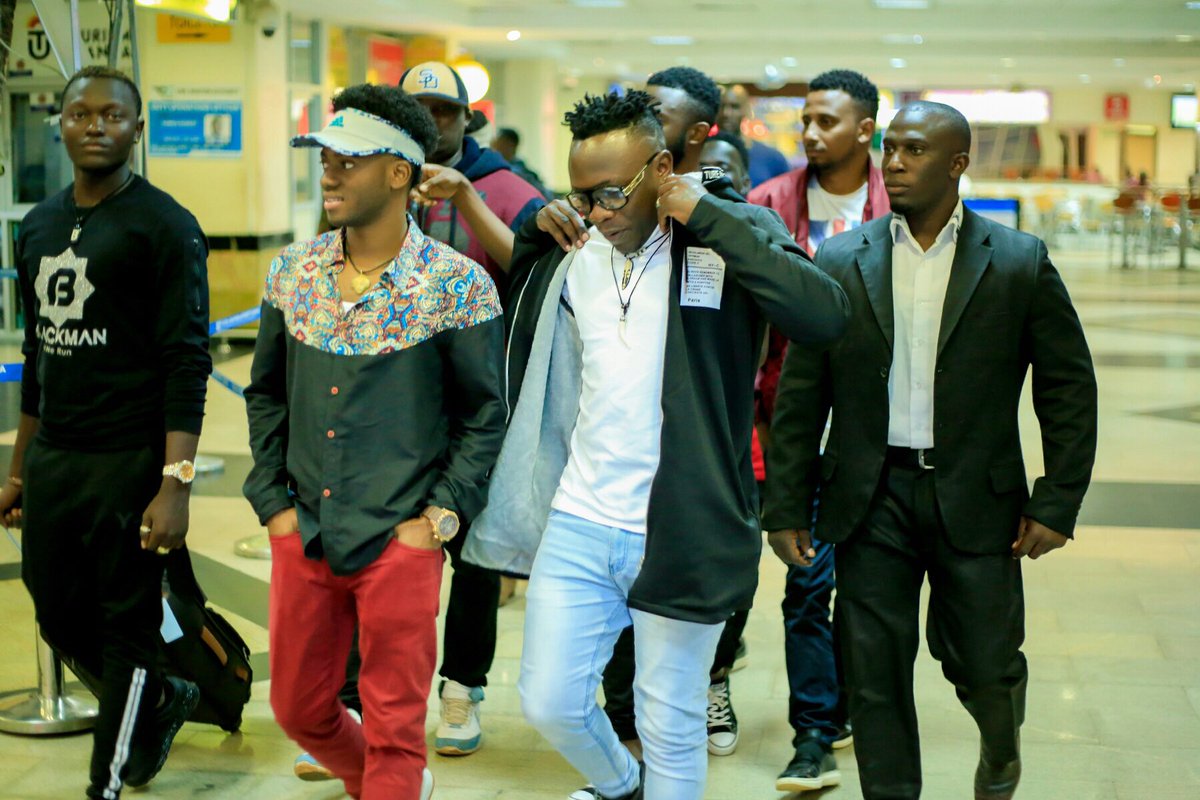 geosteadyOffici's tweet photo. Somewhere in Afrika!!! 
With @koredebello 

cc @BigEyeUG @TraceMziki @TRACENaija @TRACEAfrica_ @HowweEnt @DouglasLwangaUg https://t.co/EBQ3I0UpdY