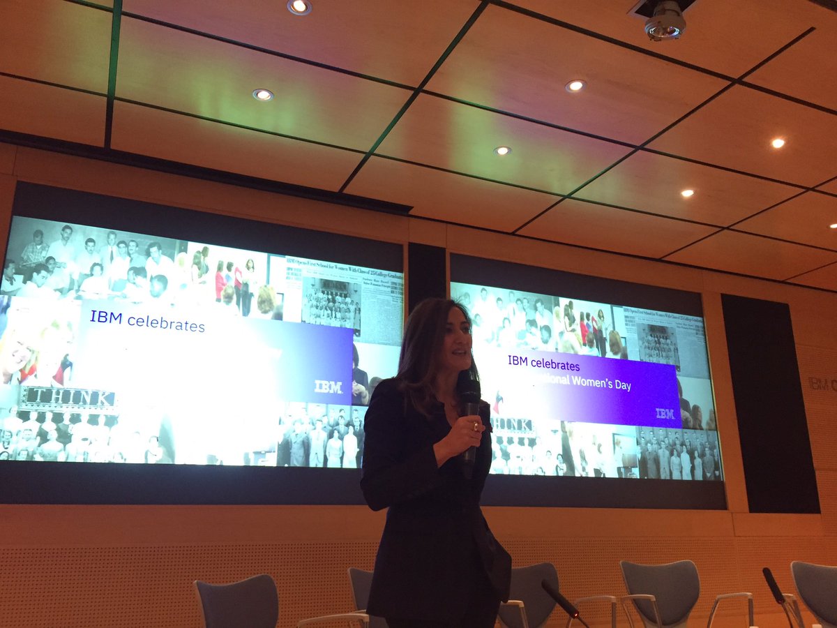 MujeresTech's tweet photo. @GarciaG_Carmen @IBM_ES nos da la bienvenida al #InternationalWomensDay #AI #AI4Inclusion #InclusiveIBM #PressForProgress #WeAreQueenDoers https://t.co/SxOR4YahTB