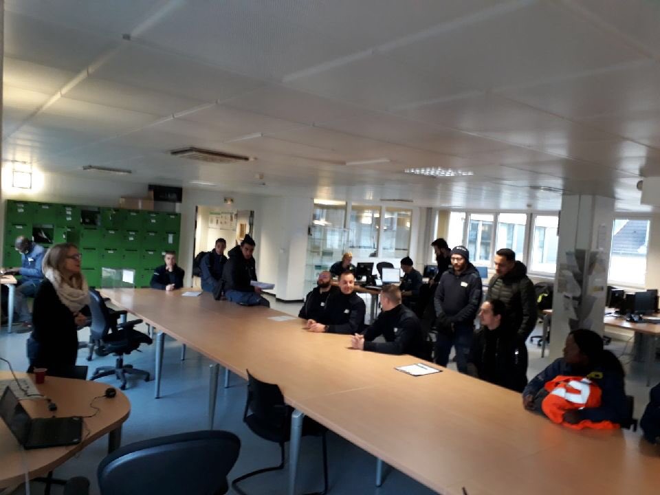 La sécurité routière, au quotidien, autant dans sa vie pro que perso. Tous responsables, tous concernés. Une vie est une vie! #P2SIDF #routeplussure #GRDF