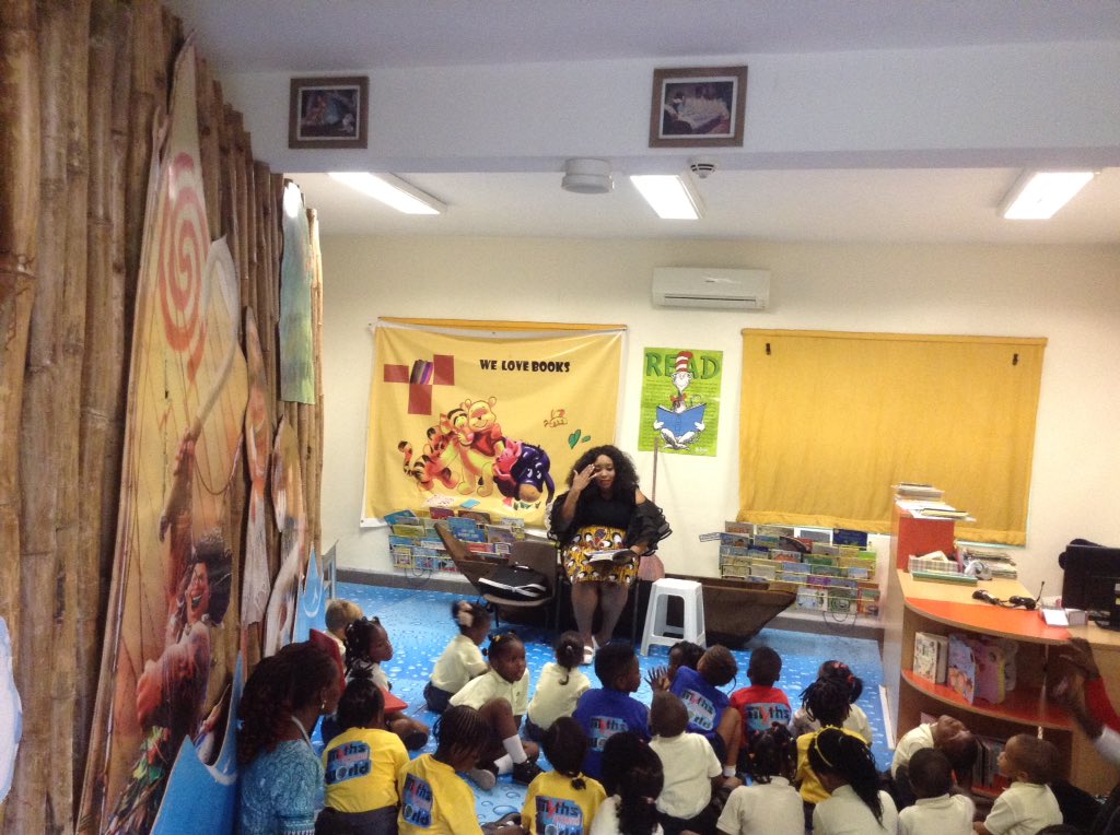 cis_lagos03's tweet photo. The CIS Literacy Week kicks off today! Author @jenimdibie running a session with Pre-school students.
#CISLiteracyWeek
#MythsAroundTheWorld https://t.co/GwWuawisdA