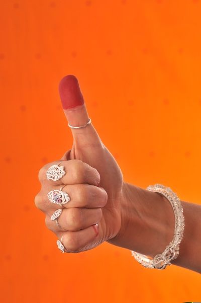 Here are the top 10 health benefits of participating in Bollywood dance:

healthfitnessrevolution.com/top-10-health-…