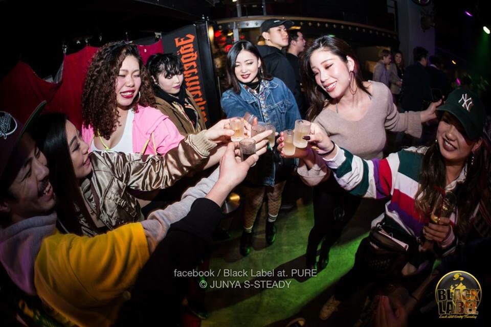 Black_Label06's tweet photo. 毎週火曜日開催‼
#black_label #b_l_o
@pure_osaka
.
party snap
facebookから見れます‼
火曜日は是非PUREへお越しください🙇
.
https://t.co/gvxUYQT2Lt
.
#junya_photo https://t.co/lhHY8hVWWN