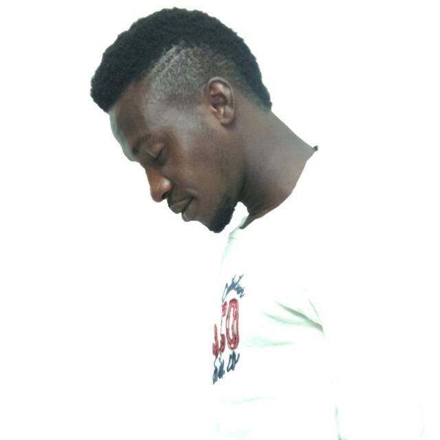 Asanteclickwise's tweet photo. Happy birthday to my brother @sekejey of @2BRcrew Music group. More life and wealth to your new age!!!!  #Still2br #BigAndLarge https://t.co/TWYLuB1HpZ