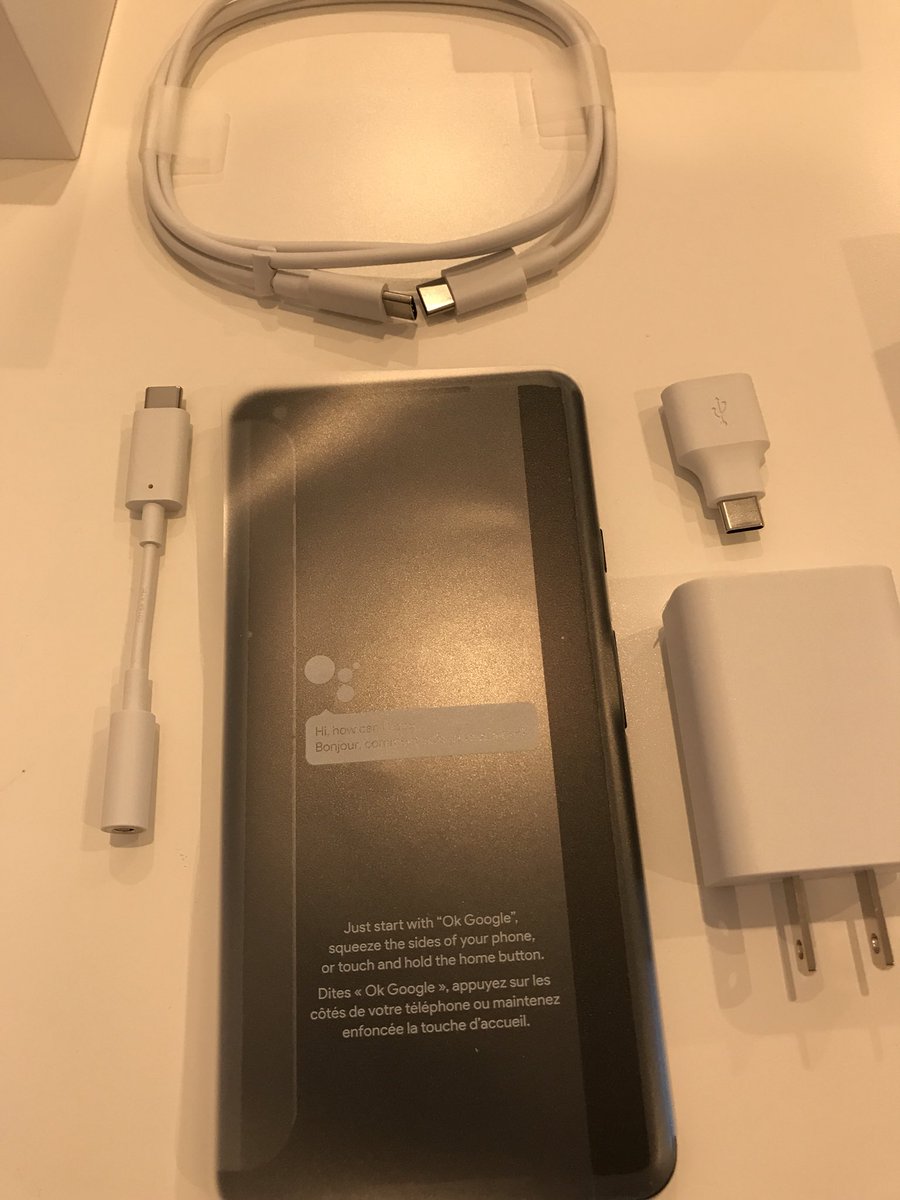 agkdesign's tweet photo. #newphoneday #pixel2xl #backtoandroid https://t.co/avXsu3Hfml