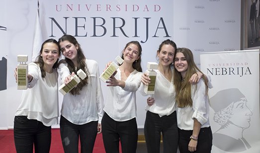 Universidad Nebrija tweet media
