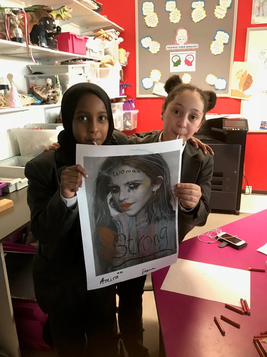 THEHAARTSHED's tweet photo. students are doing artwork for the #Artshed  to celebrate #WomensDayExhibition opening this Thursday ! https://t.co/3aualIsSh4
