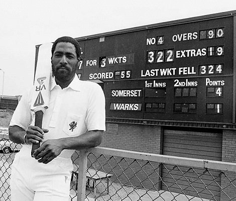SomersetCCC's tweet photo. Wishing Somerset legend Sir Viv Richards a very Happy 66th Birthday! 🎉🎉

#WeAreSomerset https://t.co/lKrqql5T1P