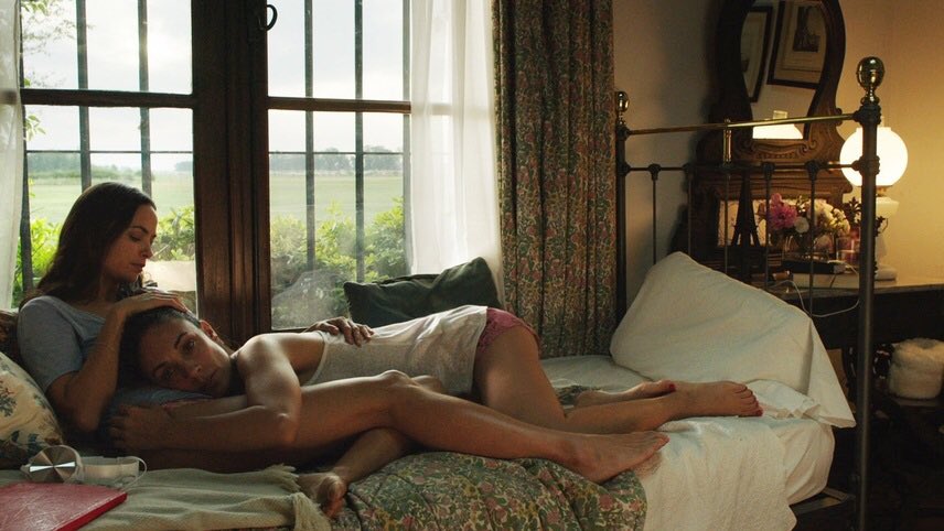 El Clan filminin yönetmeni Pablo Trapero bu yıl La quietud adlı filmle dönecek. Başrollerini Edgar Ramirez’le Berenice Bejo’nun üstlendiği filmden ilk kare yayınlandı.