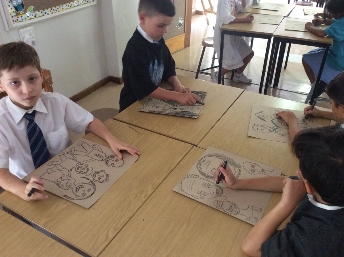 RubyPerks's tweet image. There is nothing more beautiful than seeing children draw their families. ❤️ @ParklandsTweet #grade1