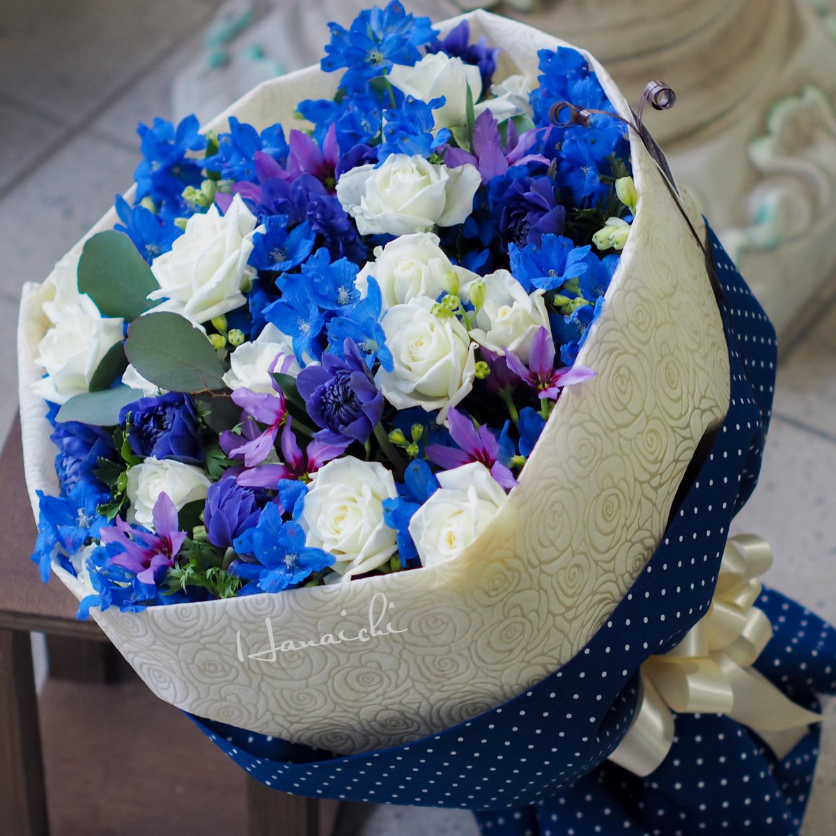 Florist Hanaichi Auf Twitter お誕生日のお祝いに 春だけどブルーと白のcoolなブーケを 花市 Floristhanaichi Flowergift Flowerarrangement Bouquet Flowerdesign 花のある暮らし 花ギフト 季節の花 フラワーギフト 大津市 花屋 フローリスト花市 Florist Hanaichi Auf Twitter お誕生日のお祝いに 春だけどブルーと白のcoolなブーケを 花市 Floristhanaichi Flowergift Flowerarrangement Bouquet Flowerdesign 花のある暮らし 花ギフト 季節の花 フラワーギフト 大津市 花屋 フローリスト花市