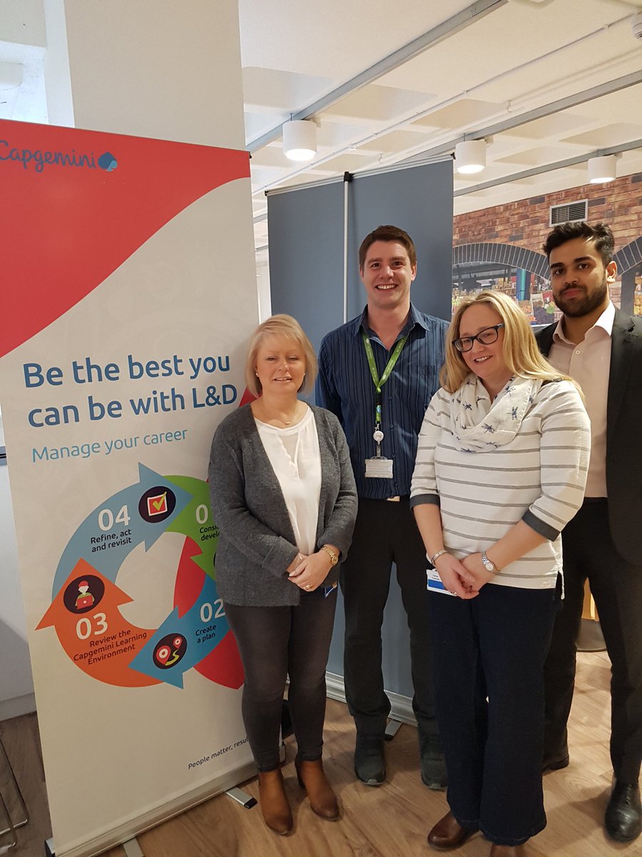 Lou Roberts tweet media