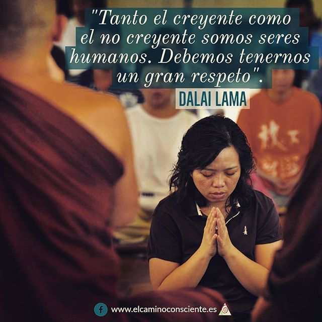 ConscienCamino's tweet photo. "Tanto el creyente como el no creyente somos seres humanos. Debemos tenernos un gran respeto".
→ Dalai Lama

Es la base, el respeto, la empatía, el amor.

Feliz y consciente jornada para tod@s 🌟🙏
Luz y buenas vibraciones.

#dalailama #respeto #crecimientoespiritual  #concien… https://t.co/hvwnao2tFy