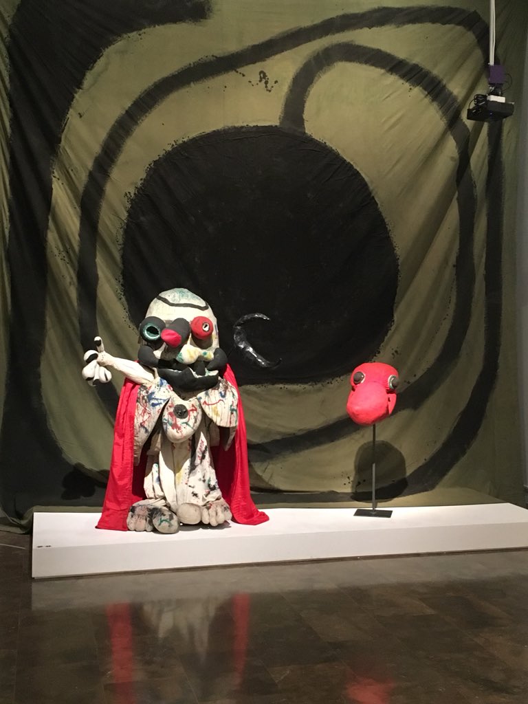 shosha16's tweet photo. Quaranta anys després torna el #Merma a l’#IVAM #nopotsermésactual #MorielMerma #JoanMiró #LaClacaTeatre https://t.co/ybHPaHG1Iv