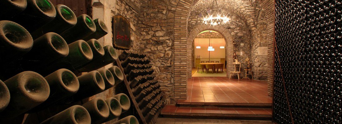La Cuina del Vent (@lacuinadelvent) on Twitter photo Ja coneixes els vins @Bodegastrobat de Garriguella? Aquest divendres els podràs degustar al <a href="/elmolihotel/">El Molí***</a> de Pont de Molins. #soparsmaridats2018 <a href="/LaCuinadelVent/">La Cuina del Vent</a> <a href="/CuinaEmpordanet/">Cuina Empordanet</a> <a href="/DOEmporda/">DO Empordà</a>
Reserva: 972 52 92 71 Ja coneixes els vins @Bodegastrobat de Garriguella? Aquest divendres els podràs degustar al <a href="/elmolihotel/">El Molí***</a> de Pont de Molins. #soparsmaridats2018 <a href="/LaCuinadelVent/">La Cuina del Vent</a> <a href="/CuinaEmpordanet/">Cuina Empordanet</a> <a href="/DOEmporda/">DO Empordà</a>
Reserva: 972 52 92 71