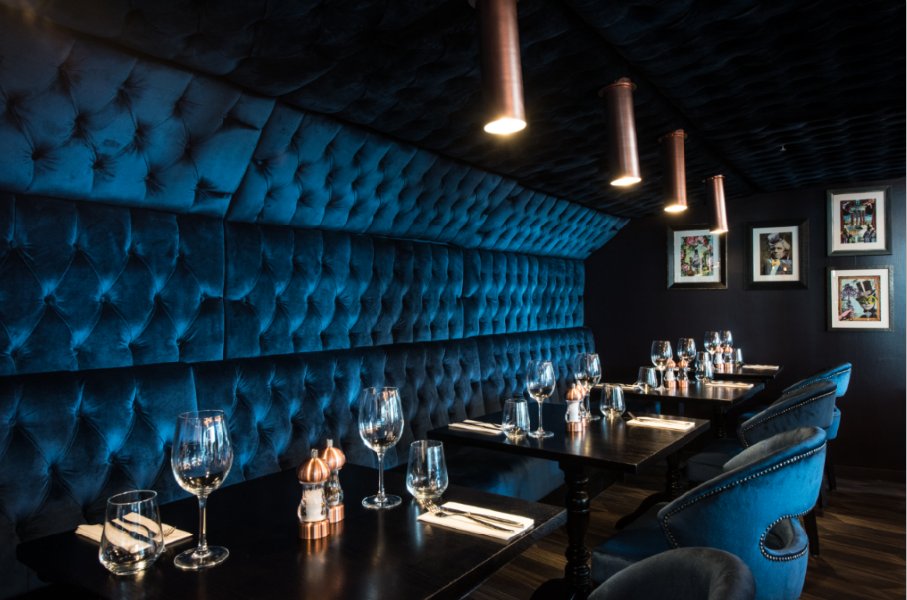 There's a new <a href="/BallsBrothers/">Balls Brothers of London</a> in #CanaryWharf - we'll be found at the bar on Friday sipping British gin and snacking on quails' eggs...🍸#BBRocket bit.ly/2G2BqJp