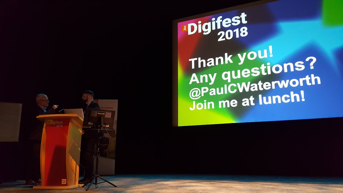 nearlyvirtual's tweet photo. Fantastic talk on Technology and mental health by @PaulCWaterworth.  Good response from the audience too. @CalderdaleCol https://t.co/tiDrD1w2q8