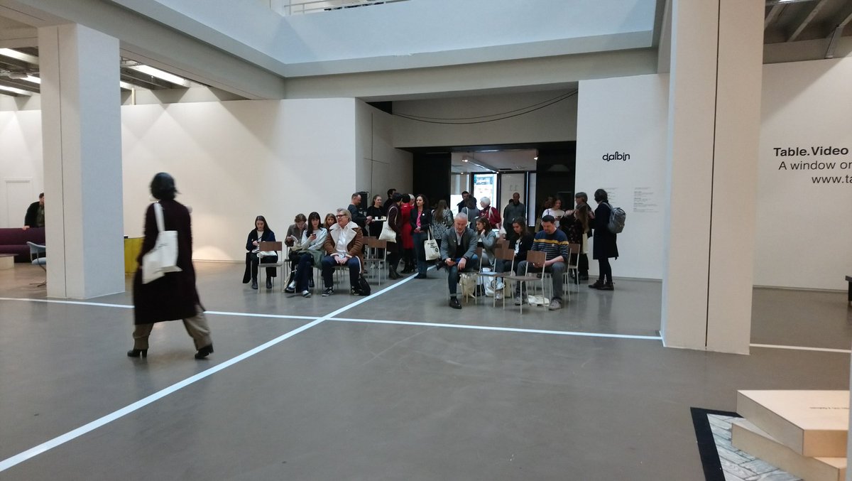 fracgrandlarge's tweet photo. La conférence de presse va commencer...
#fracgrandlarge #collectiblefair #bruxelles #brussel #florencedoleac #design #CollectibleBrussels #collectionpublique #collectionunique #collectionenmouvement #diffusion #horslesmurs #dunkerque #france #belgique #foiredesign https://t.co/woEXgd4z4U
