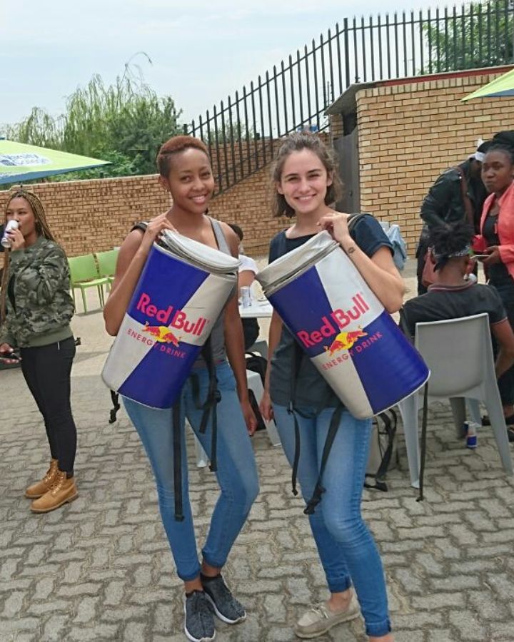 Varsity_College's tweet photo. Auto Bavaria Midrand & Virgin Active are at The IIE's VC WFL for Meridian Hour today.Take a photo with a Mini, check in at The IIE's VC Waterfall, post it & use the hasgtags below to win. Free Redbull & popcorn available #MINIABM #MINI #MINISouthAfrica #VCWFL #MINIcollection https://t.co/ngPf43nxOO